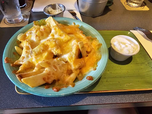 Moe's Roadhouse – Hauptbahnhof photo 2